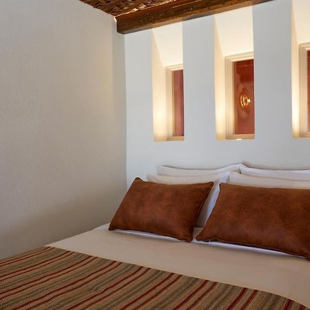 Domus Hestia Suites Pyrgos Kallistis Bagian luar foto